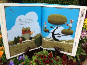 CuriousGarden.inside4