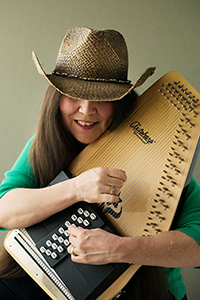 TRASLER-AuthorPhoto-01-LR